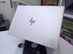 hp EliteBook 860 G10