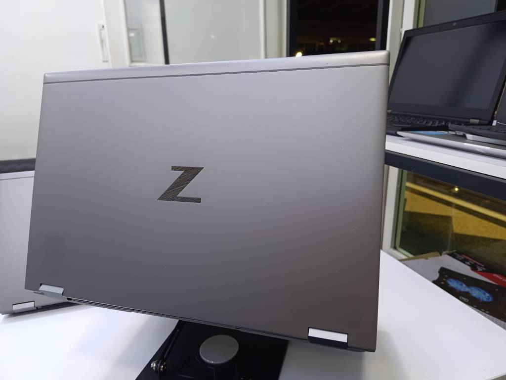HP ZBook Fury 17 G8