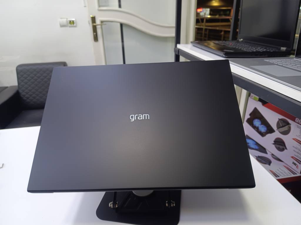 LG Gram 15